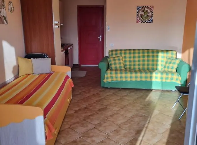 Les Roches Noires Apartment Giardini Naxos